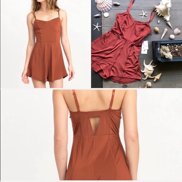 RVCA Pants - 🌼🌴RVCA- ROMPER🌴🌼